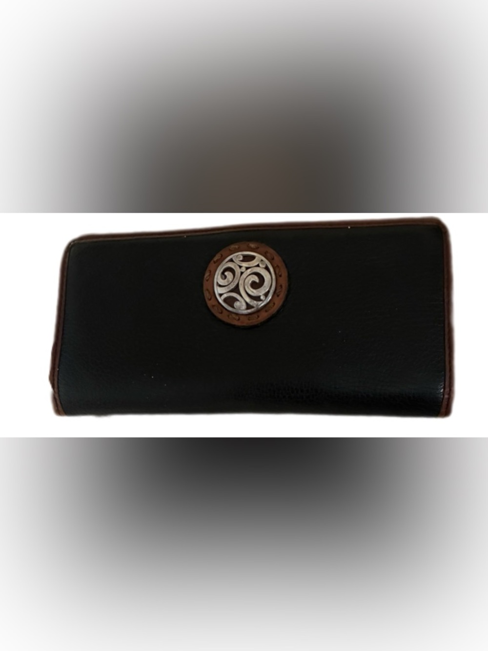 Brighton Vintage  EuC Black & Brown Leather Continental Wallet